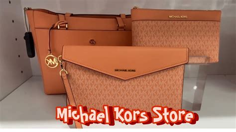 michael kors up to 70 off|Michael Kors canada clearance.